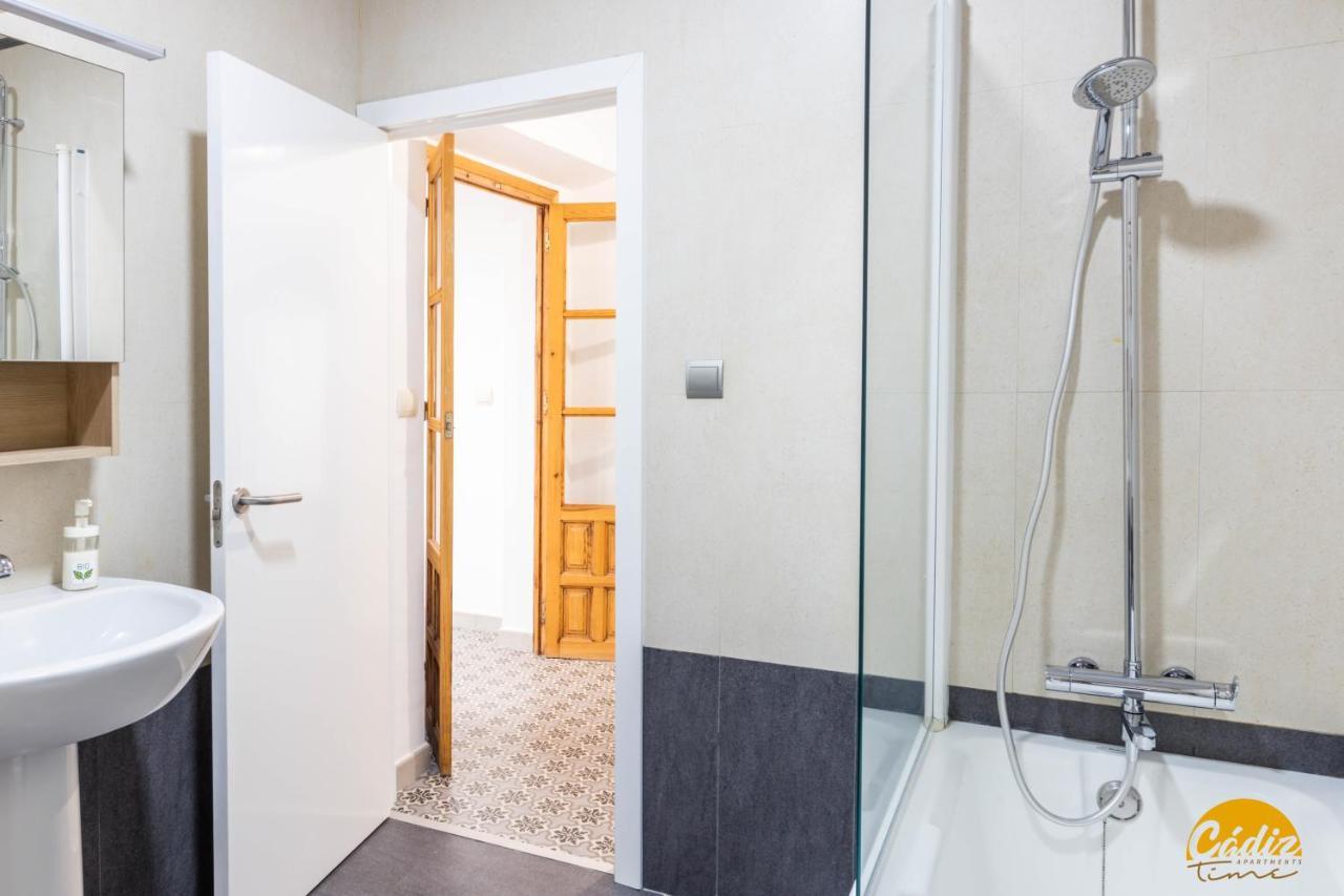 Balcones Del Atlantico - Free Parking By Cadiz Time Appartement Buitenkant foto