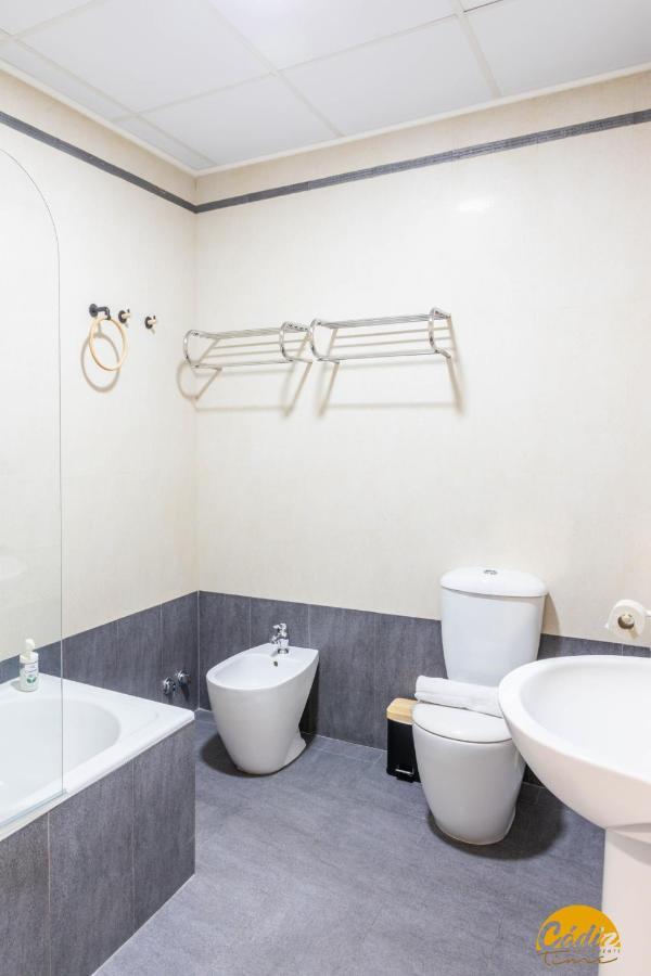 Balcones Del Atlantico - Free Parking By Cadiz Time Appartement Buitenkant foto